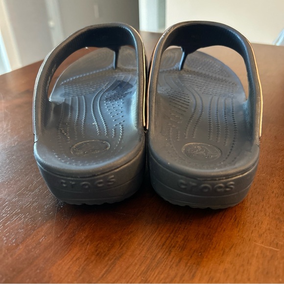 Crocs Sloan  Blue Flip Flop Sandals Size 9 EUC Women's - Picture 4 of 7